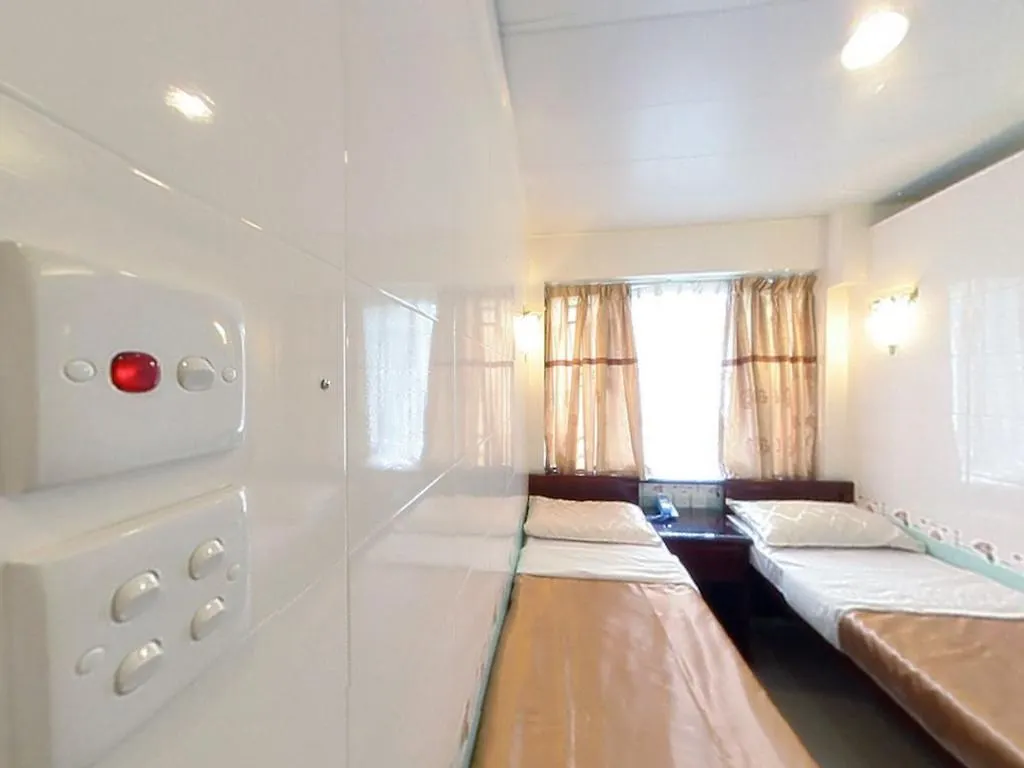 Cosmic Guest House Kowloon