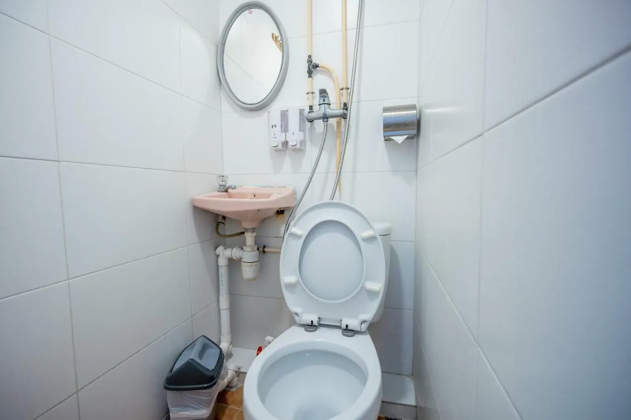Cosmic Guest House Kowloon